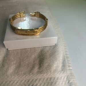 Elegant Gold-Tone Men's Bracelet